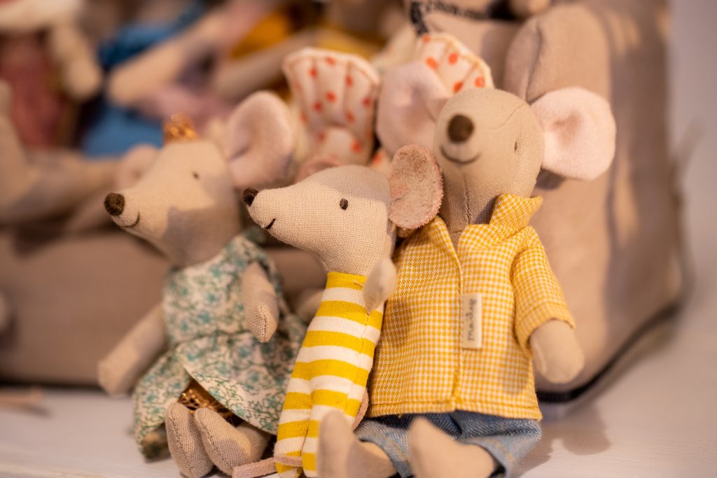 Boutique Juliette en salopette, Arcachon, peluche, enfant, bébé, naissance