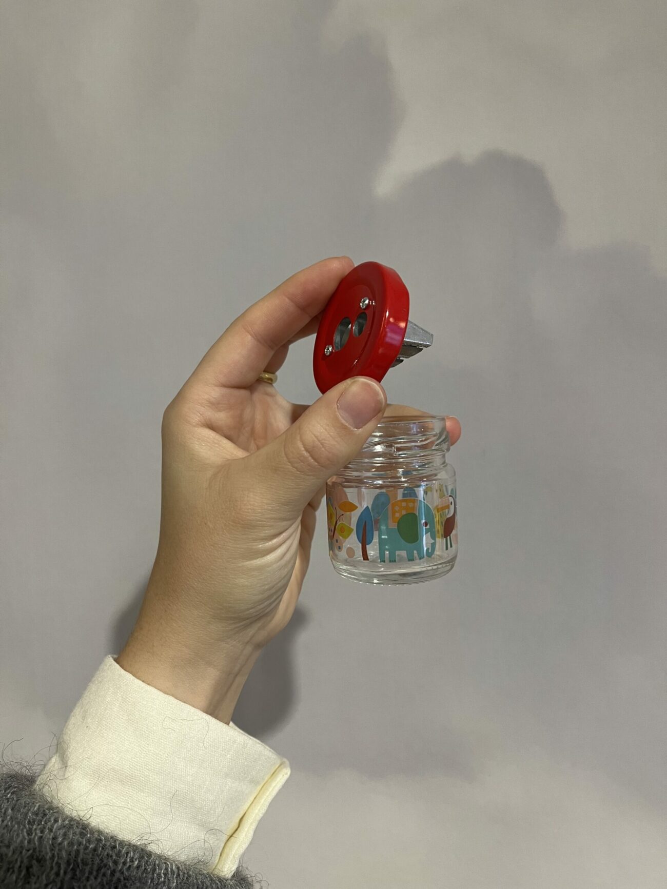 Taille-crayons en verre – Image 2