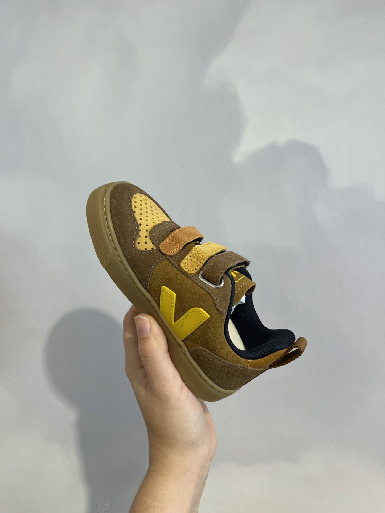 Basket Veja V10 Suede – Image 4