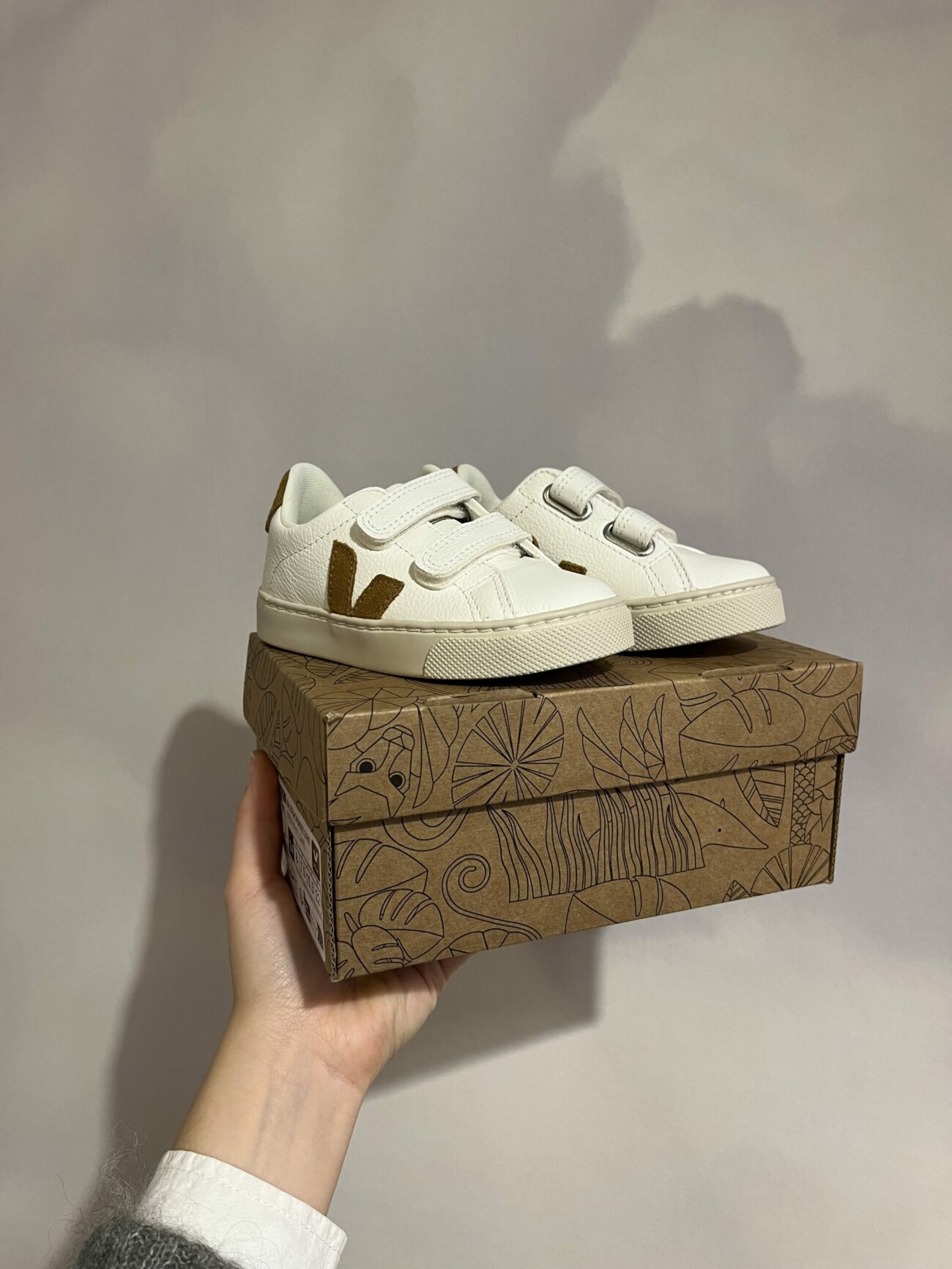 Basket Veja Esplar chromefree leather white camel – Image 4
