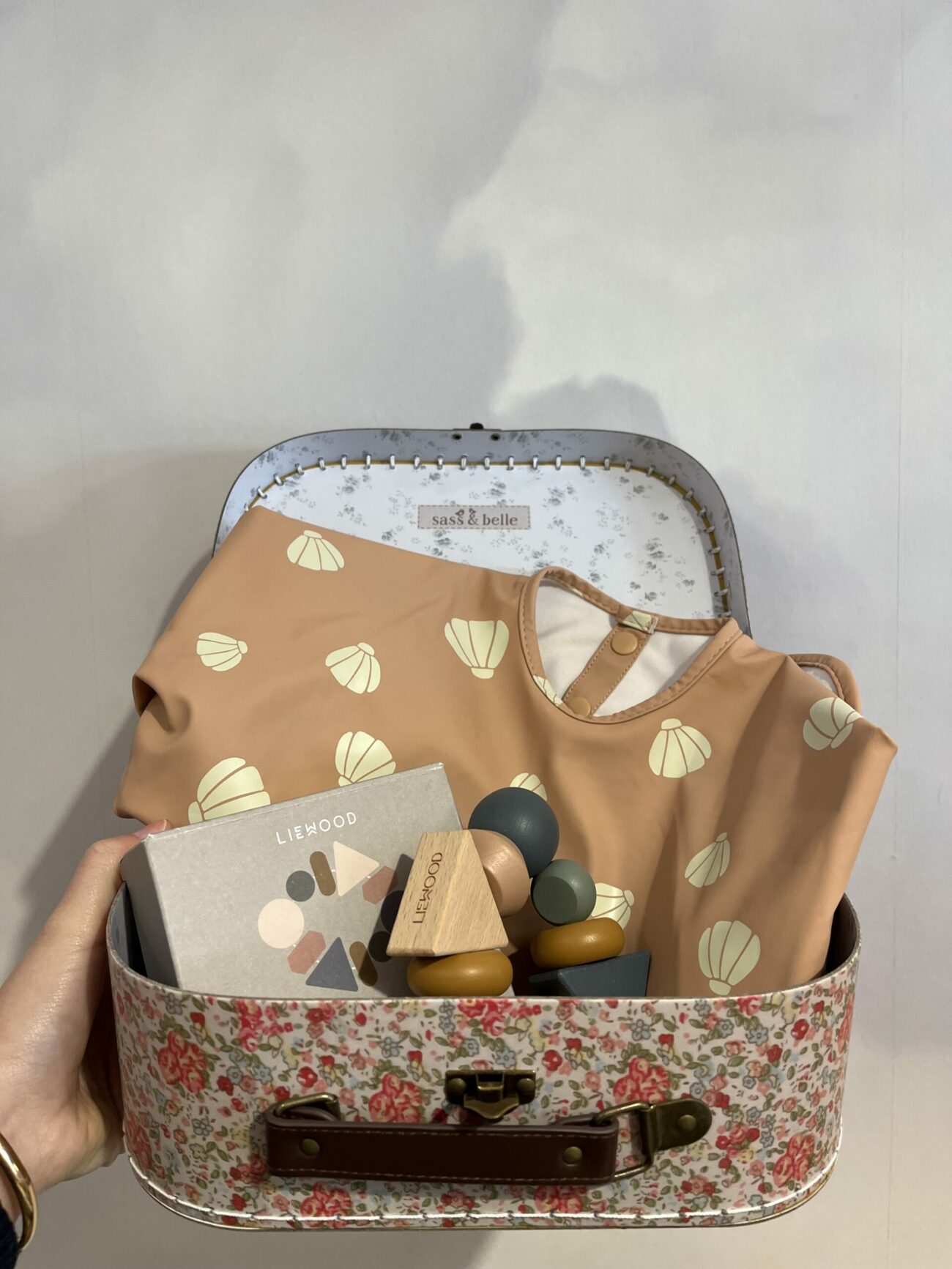 Valise cadeau de naissance #7