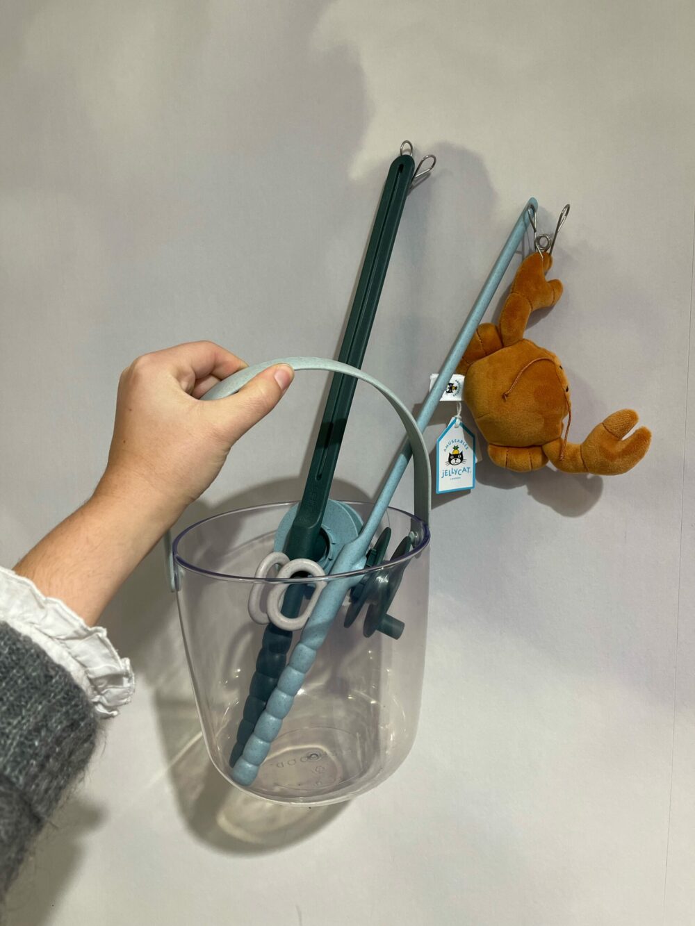 Kit cannes à pêche et seau transparent Cora