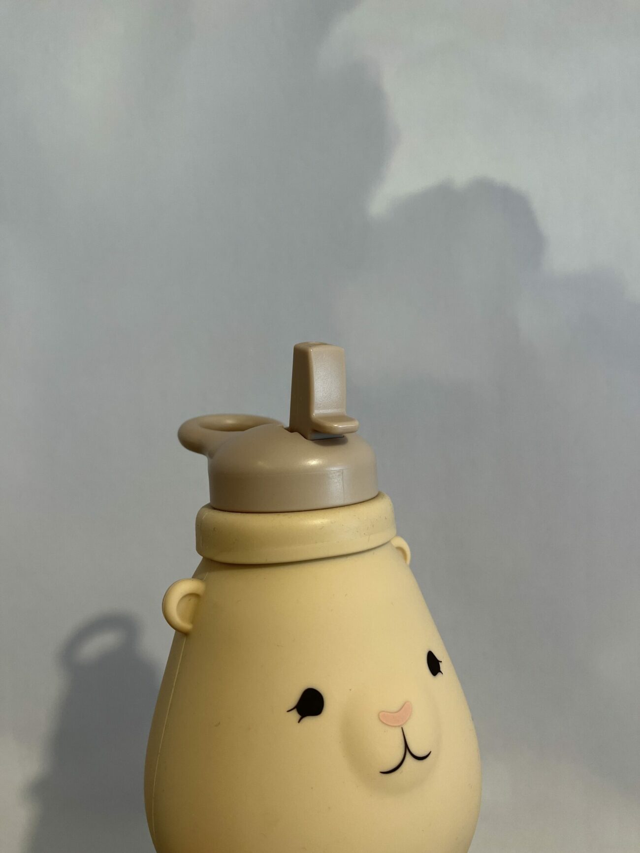 Gourde en silicone ourson – Image 2