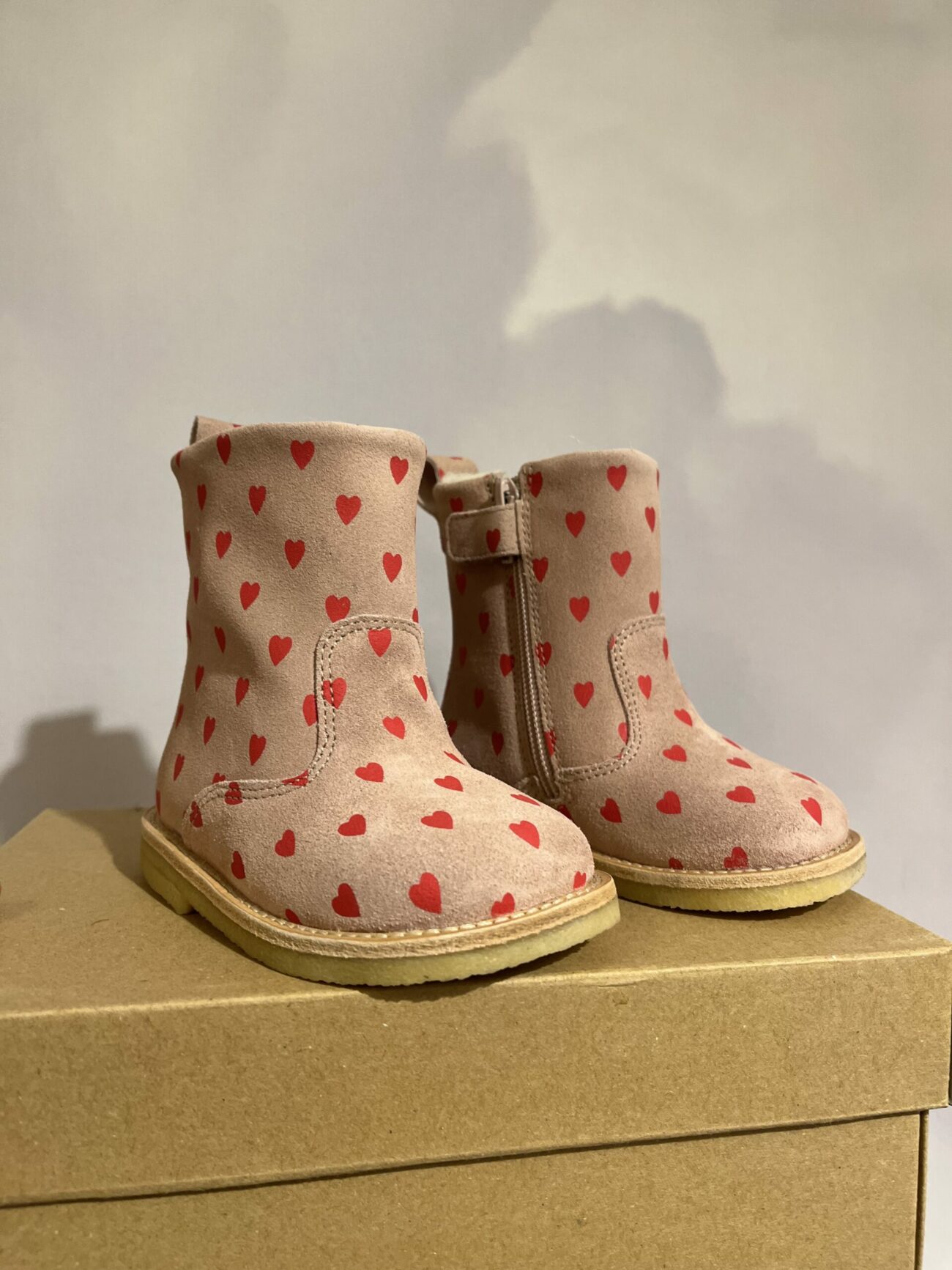 Bottes fourrées mini coeurs