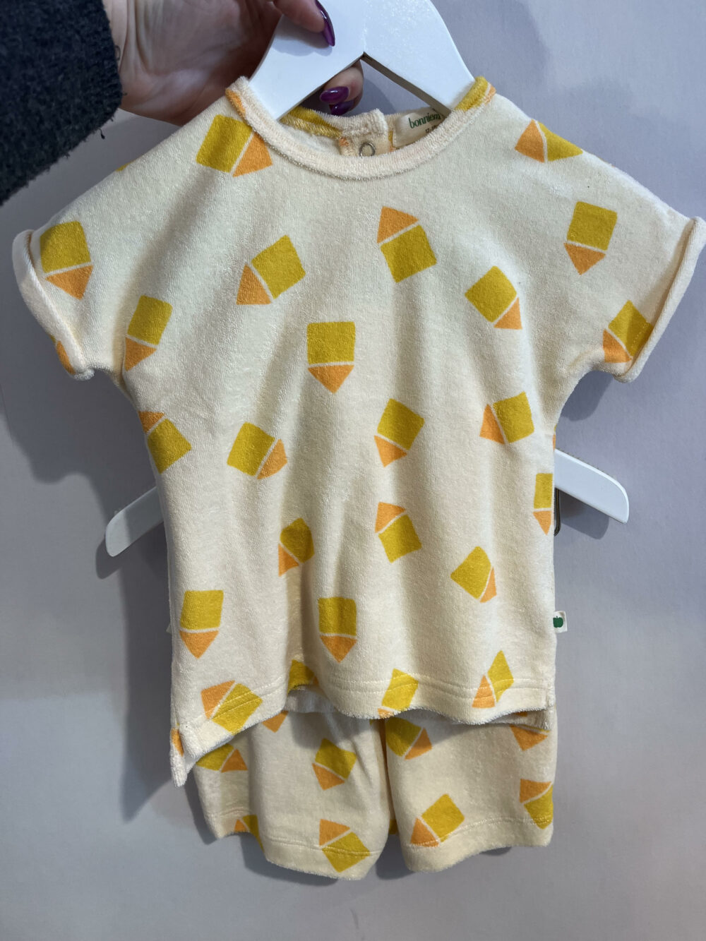 Ensemble short et t-shirt en éponge