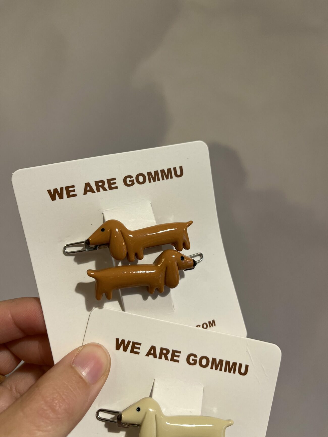 Barrettes chien saucisse Gommu