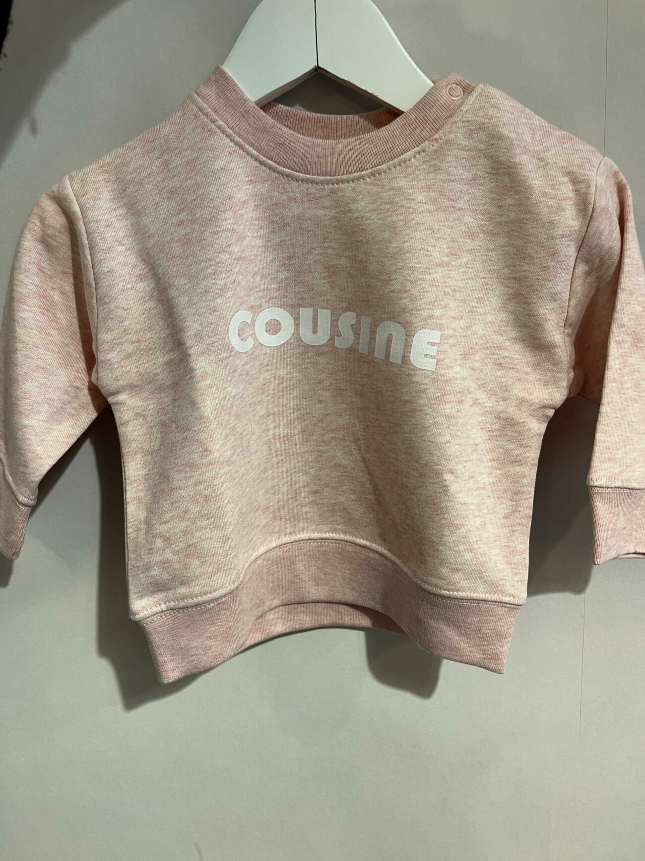 Sweat Cousine Juliette en salopette