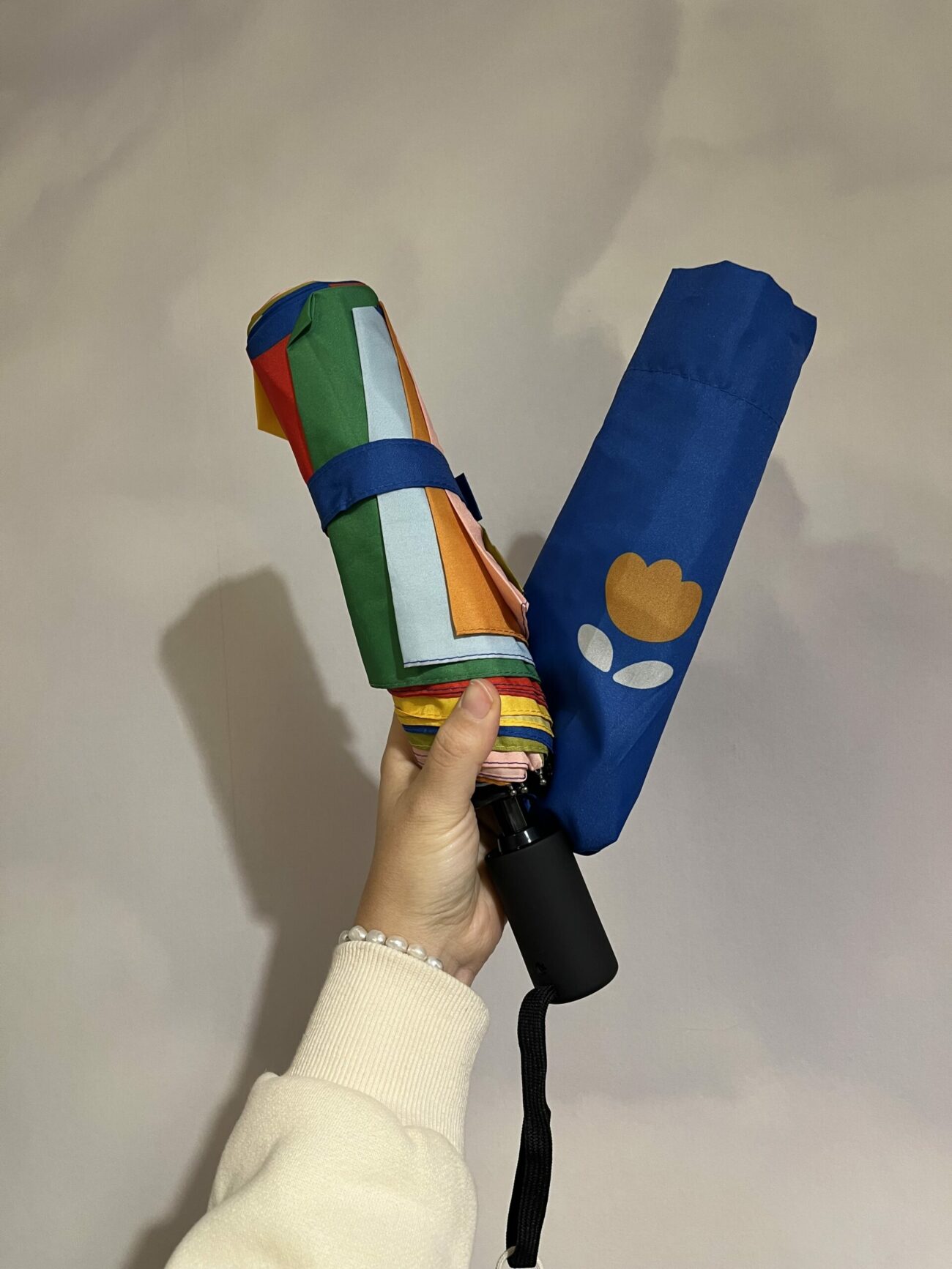 Parapluie pliable fleurs – Image 3