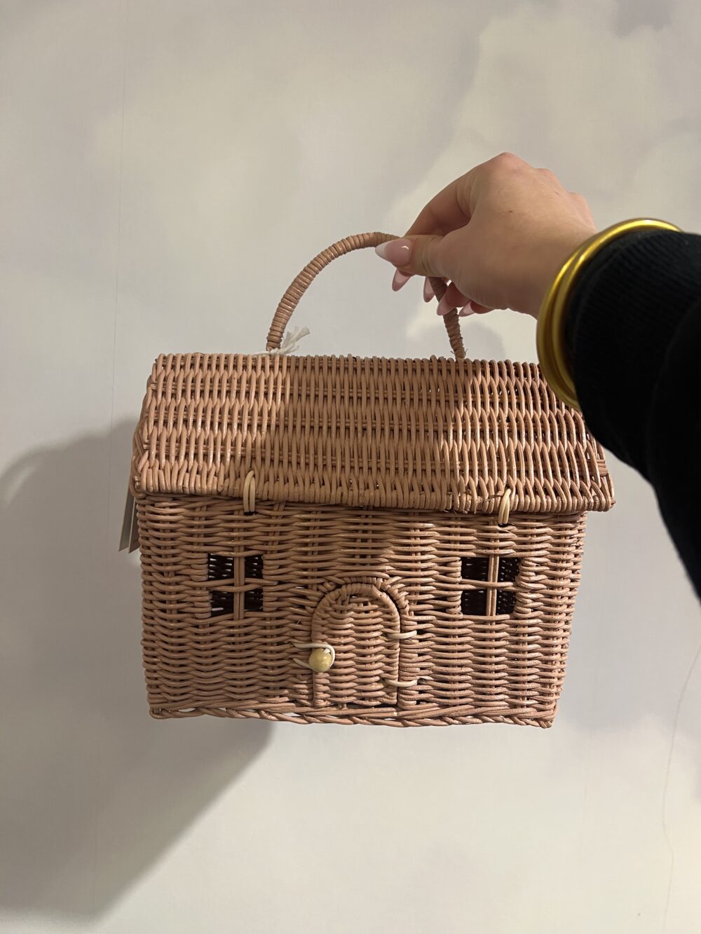 Panier petite maison en rotin